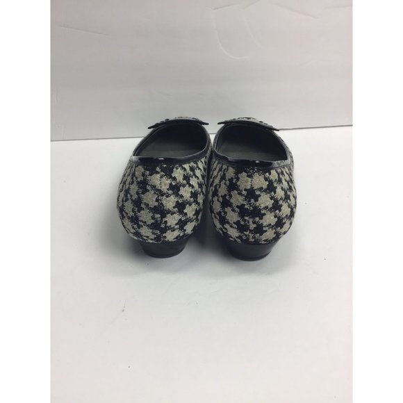 Anne Klein- "Malinddy", Houndstooth , Almond Toe Pumps, size 8.5 - Picture 5 of 9